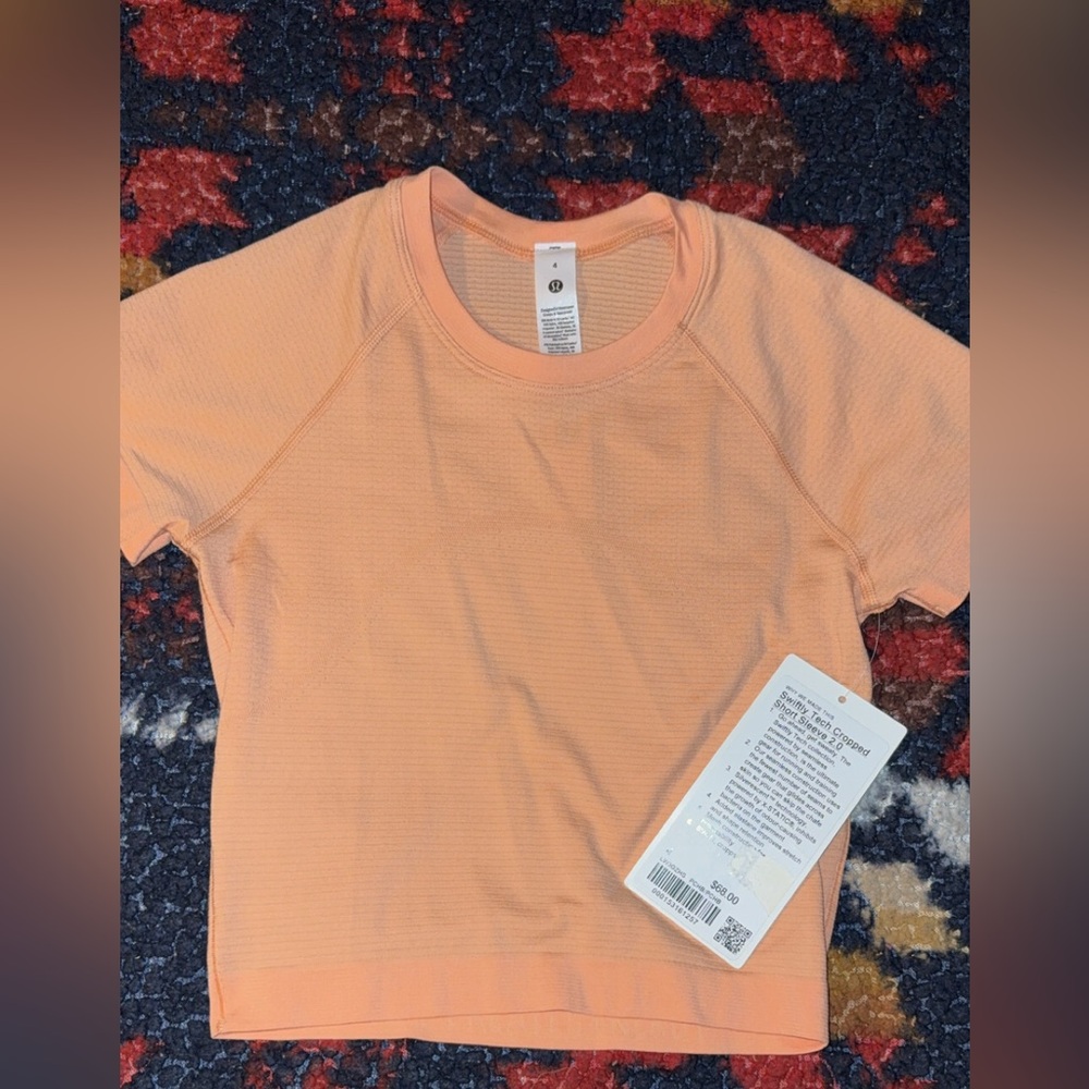 Lululemon swiftly crop shirt NWT
